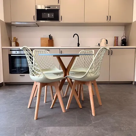 شقة Strasbourg Moderne 7 Min Du Centre En Train Terrasse & Parking Gratuit Mundolsheim